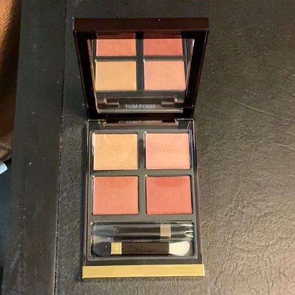 Tom Ford Eye Color Quad - 40 Golden Hour - Picture 1 of 4